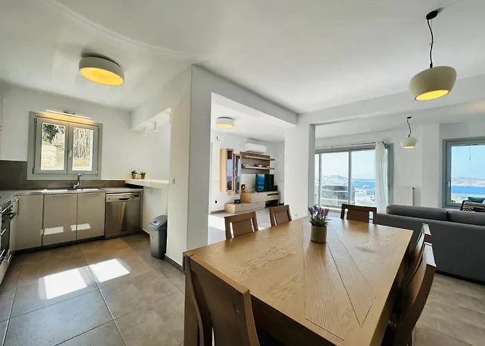 Seaview & Jacuzzi Summer * آغيوس ستيفانوس