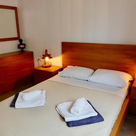 Seaview & Jacuzzi Sea View Appartement *